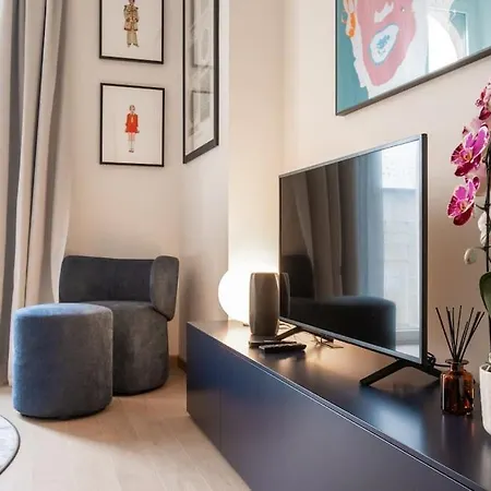 아파트 New! Andy - Modern And Design In Porta Venezia