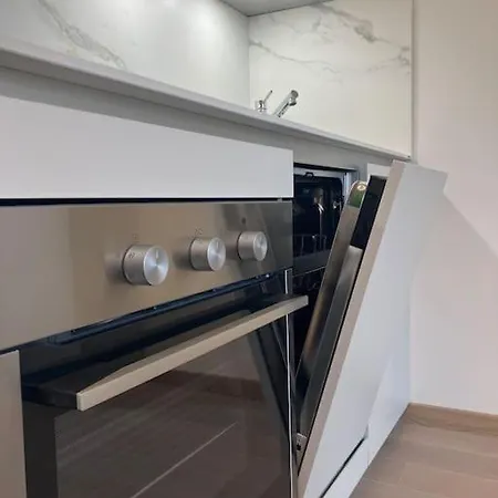 New! Andy - Modern And Design In Porta Venezia 아파트 *