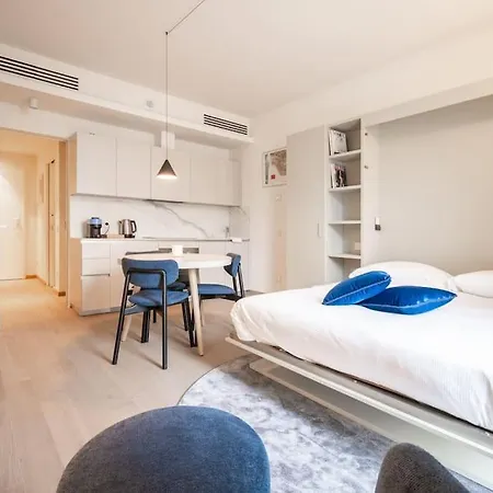 New! Andy - Modern And Design In Porta Venezia 아파트 *