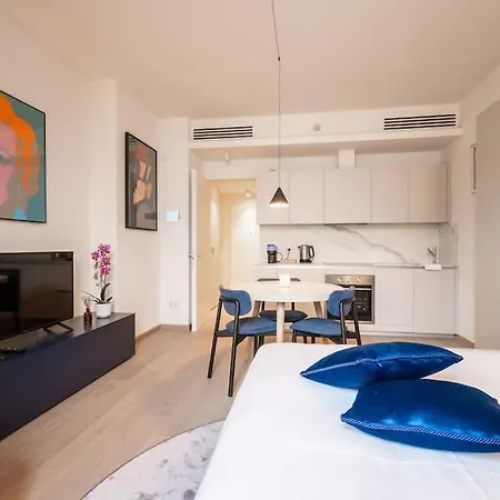 아파트 New! Andy - Modern And Design In Porta Venezia *